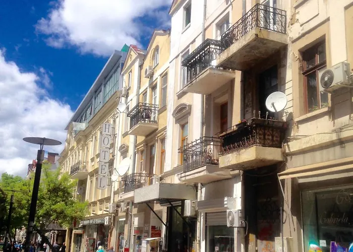 Artiesta - 5 * Sofya