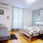 Artiesta - 5 * סופיה
