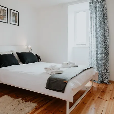 Artiesta - 7 Apartments In Sofia City Center