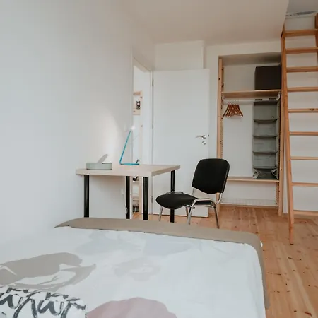 דירה Artiesta - 7 Apartments In Sofia City Center