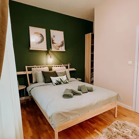 Artiesta - 7 Apartments In Sofia City Center