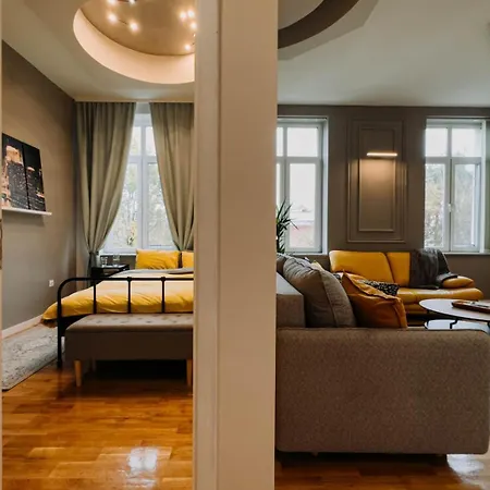 Artiesta - 5 * Sofía